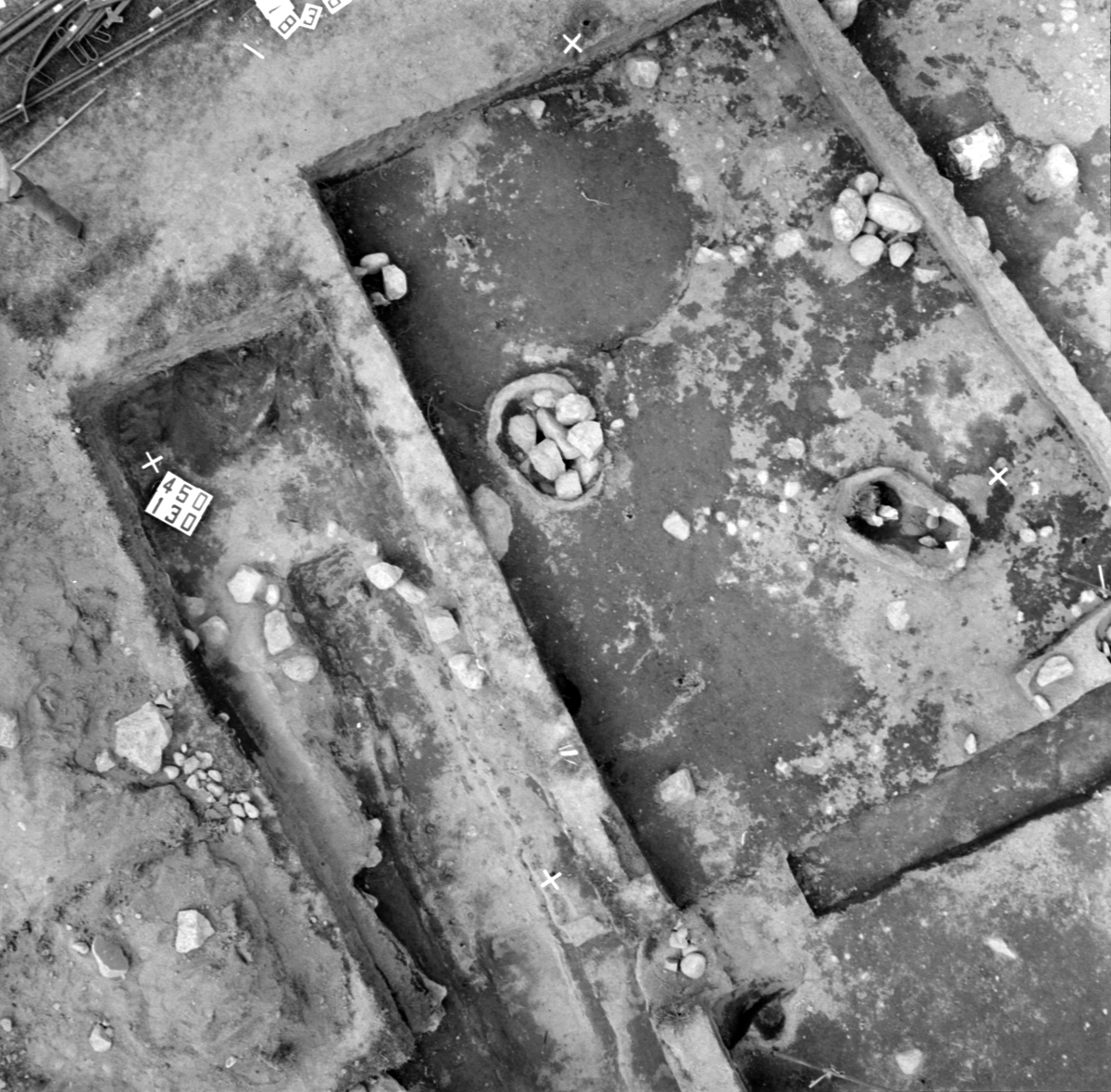 Prästgården, tornfoto - Arkeologi Gamla Uppsala 1973