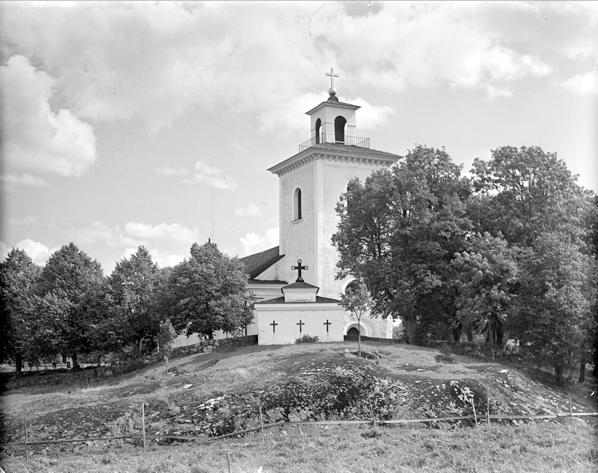 Salkyrka, Plantyp-Enskeppig, Kyrka