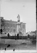 Reprofotografi - Universitetshuset med Geijerstatyn i förgrunden, Uppsala, sannolikt 1890-tal