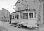 Spårvagn på Sysslomansgatan, till höger Ringgatan, Luthagen, Uppsala