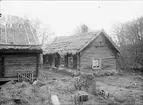 Mangårdsbyggnaden, Kvekgården, Fröslunda socken, Uppland 1933