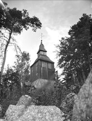 Klockstapeln vid Fröslunda kyrka, Fröslunda socken, Uppland 