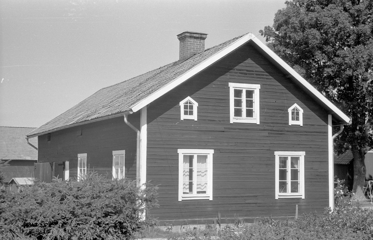 Mangårdsbyggnad