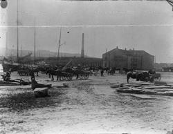 Vågen med Sandnes Uldvarefabrikk