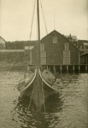 Båter, skip og fartøy