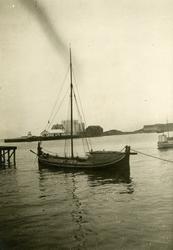 Båter, skip og fartøy