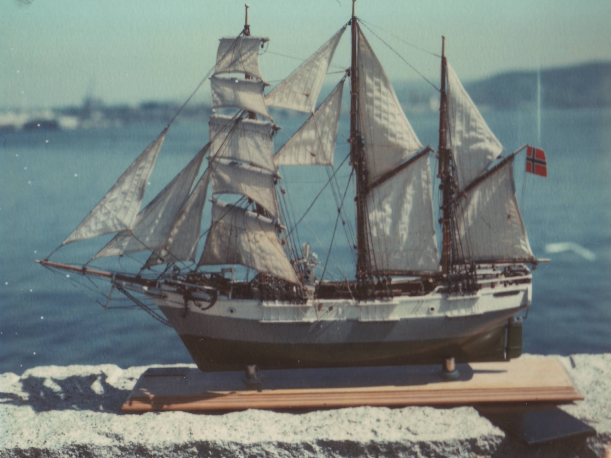 Seilskip Baron Holberg, Larvik, bygget i 1877, 613 tonn.