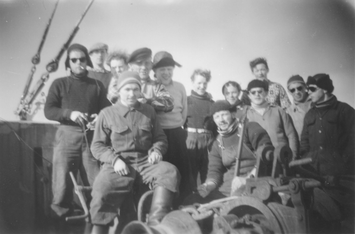 Gruppebilde, mannskap