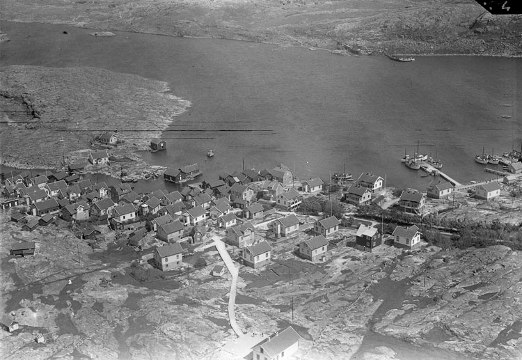 Enligt AB Flygtrafik Bengtsfors: "Hasselösund Bohuslän".