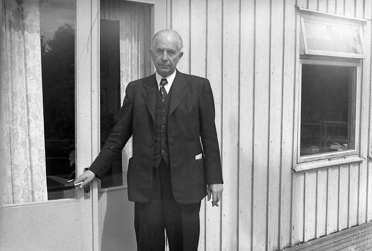 Enligt notering: "Dir Assar Gabrielsson Bohusgården 17/6 1949".