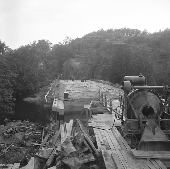 Enligt notering: "Bron vid Tureborg Aug 57".