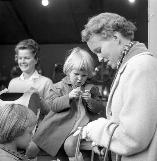 Enligt notering: "Barnens Dag 29/8 -59".