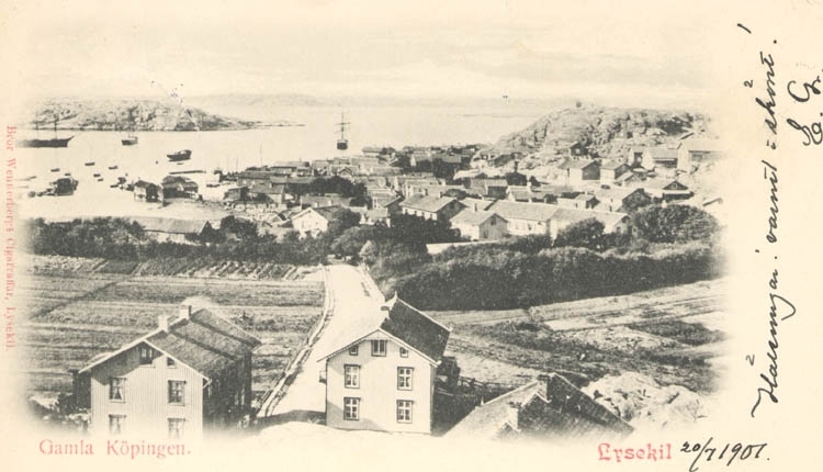 Tryckt text på kortet: "Gamla Köpingen. Lysekil." 