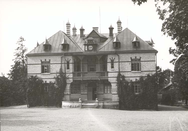 Gustafsbergs skolhus, Uddevalla