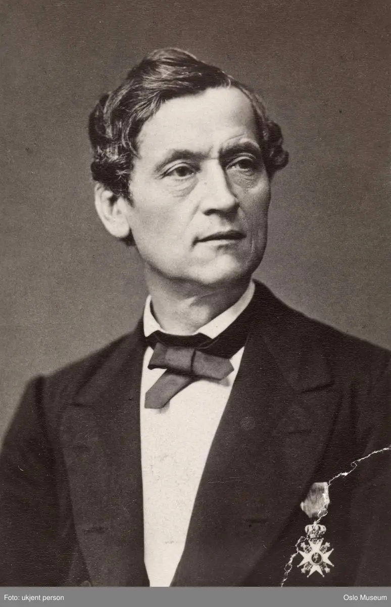 portrett, mann, sangpedagog, brystbilde, orden