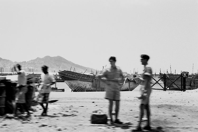 Afrikaresa, Aden linjedop.
36 bilder i serie.