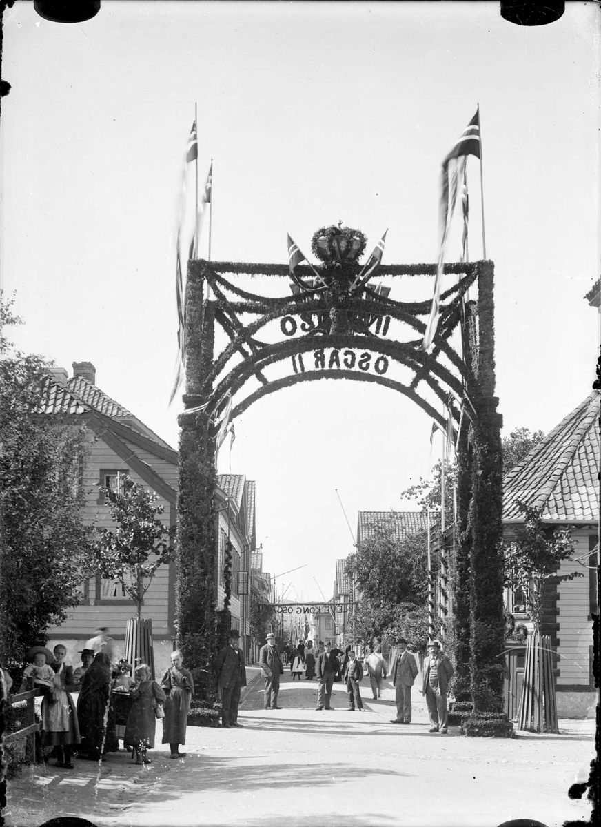 Æresport for kong Oscar II i Strandgaten, Egersund