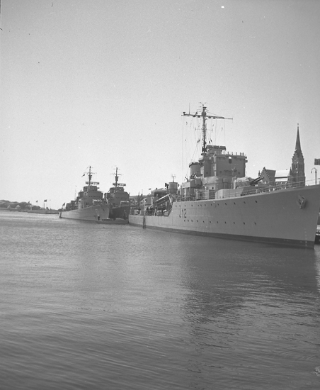 Norska jagaren KNM ARENDAL på flottbesök 1948