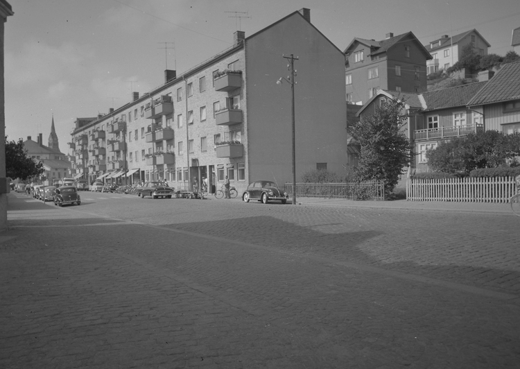 Text till bilden: "Nya byggnader i Lysekil. 1959-60"







