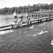 Simskola i Rogbergasjön med magister Rune Lindgren 1956.