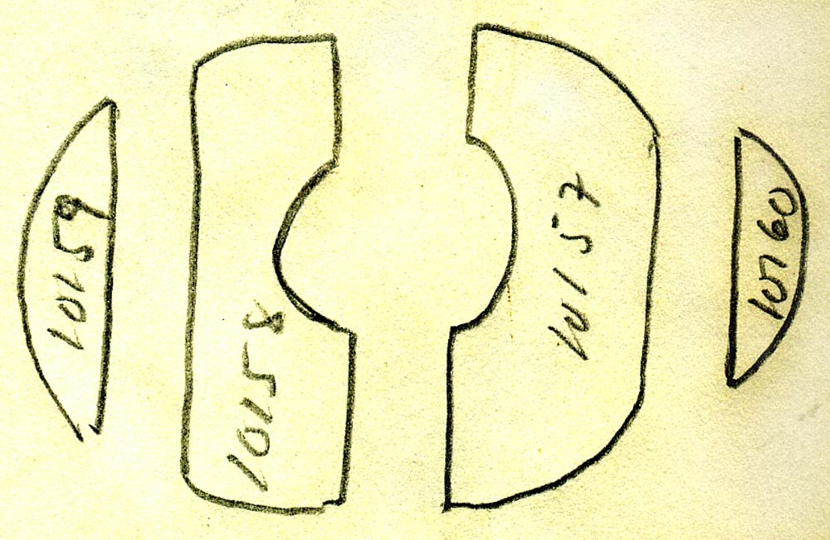 Del av skiva till lavetthjul. 30 mm bred fasad kant på ena sidan. 1 st. spikhål.

För mer information se Dokumentationsblankett under Referenser – Länkade filer.