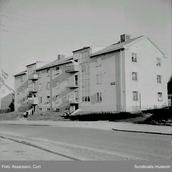 Aftonsols byggnader. Oscarsgatan.