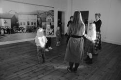 Familjesöndag på Mölndals museum den 20 november 1988 (efter