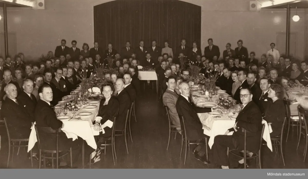 Fest på Papyrus, 1935.