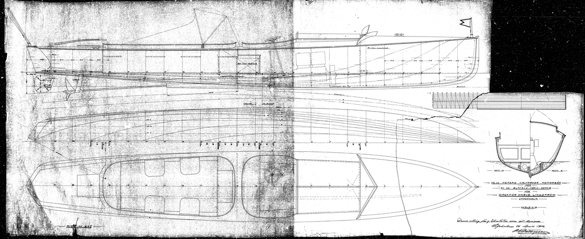 Ritningar till halvracer motorbåt ritad av C G Pettersson för direktör Yngve Lindström, Stockholm, 1912.
Linjeritning, plan, profil och sektion