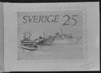 Ej realiserade förslag till frimärket Sjöpost, utgivet 10/2 1958. Till erinran om de flerhundraåriga sjöpostförbindelserna över Nordatlanten samt helikopterposten i Stockholms skärgård. Konstnär: Bertil Kumlien. Blyertsteckning. 