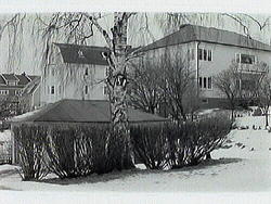 13: Kv Källan i fonden.