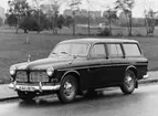 Personbil. Volvo Amazon Combi-Herrgårdsvagn. Årsmodell 1966. Denna
vagn tillhör Psn/ICK -  Körcentralen. Bilen har, med nedfällt
baksäte, ett lastutrymme med en volym av ca 1,85 m3, maxlast 500 kg.