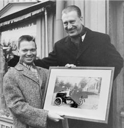 Kommunalborgmästaren Bo-Ingemar Ljungkvist i Trosa, visar up