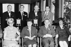 Den nya styrelsen med, sittande fr.v. Anna-Lisa Lindqvist, Margit
Ohlsson, Eugen Rismark och Märta Söderberg, samt stående fr.v. Gustaf
Lundström, Axel Cedergren, Helge Wallin och Nils Eriksson. Rolf
Jörgensen och Carl Otto Ohm saknas på bilden.