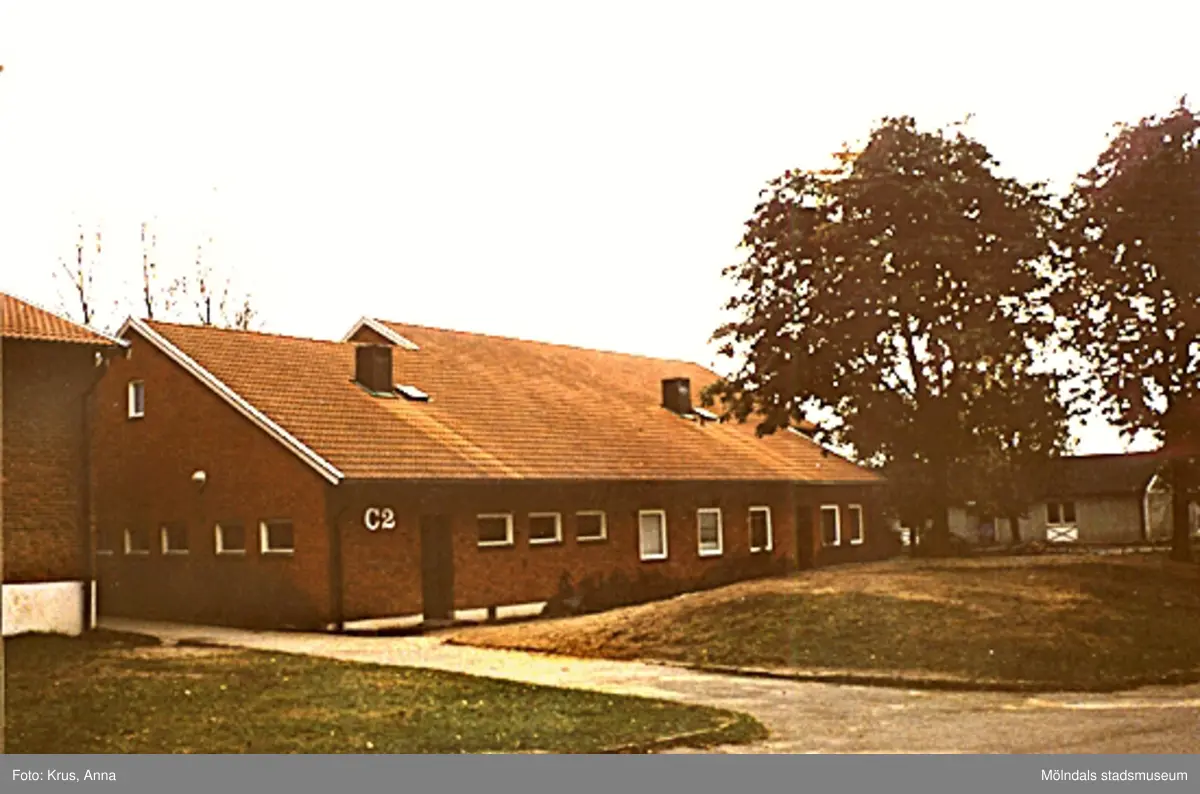 1950-talsbyggnad? i Lindome.