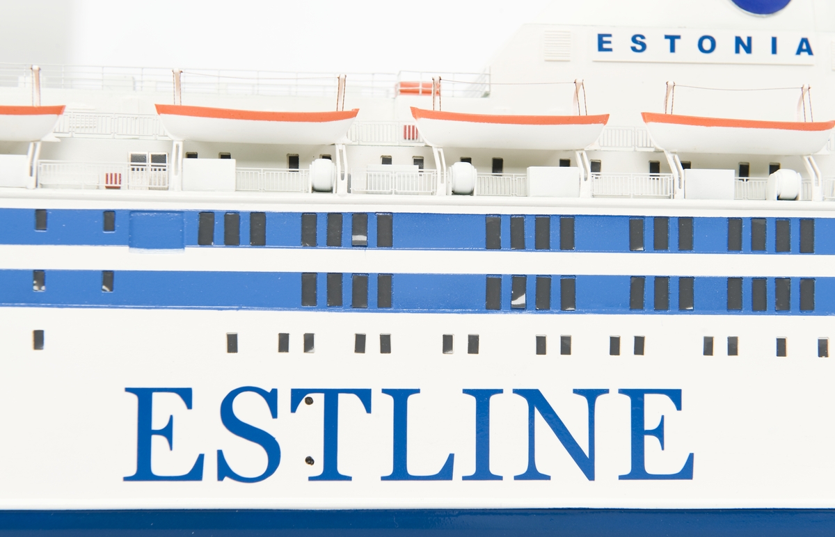 Modell av passagerar m/s ESTONIA.