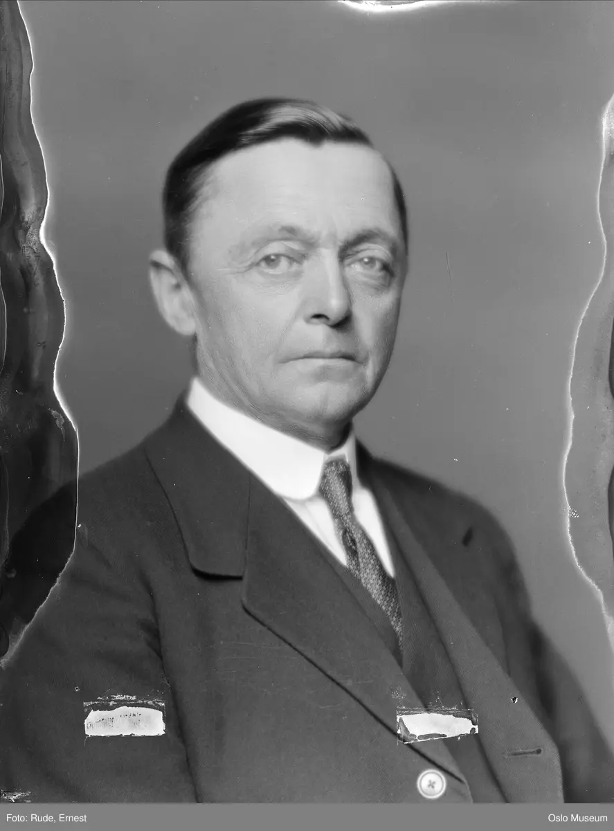 portrett, mann, skipsreder, brystbilde