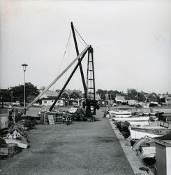 Norra kajen med kranen sedd från väster. Skåne, Malmöhus län