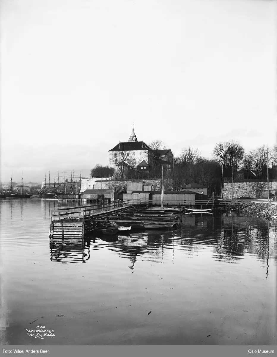 fjord, småbåthavn, friluftsbad, Akershus festning, seilskip