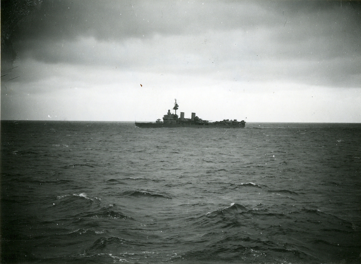 Flygplanskryssaren Gotland år 1938.