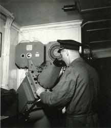 Spaningsradar ombord på isbrytaren Ymer.