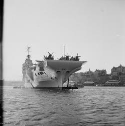 Det brittiska hangarfartyget HMS INDOMITABLE, på Stockholms 