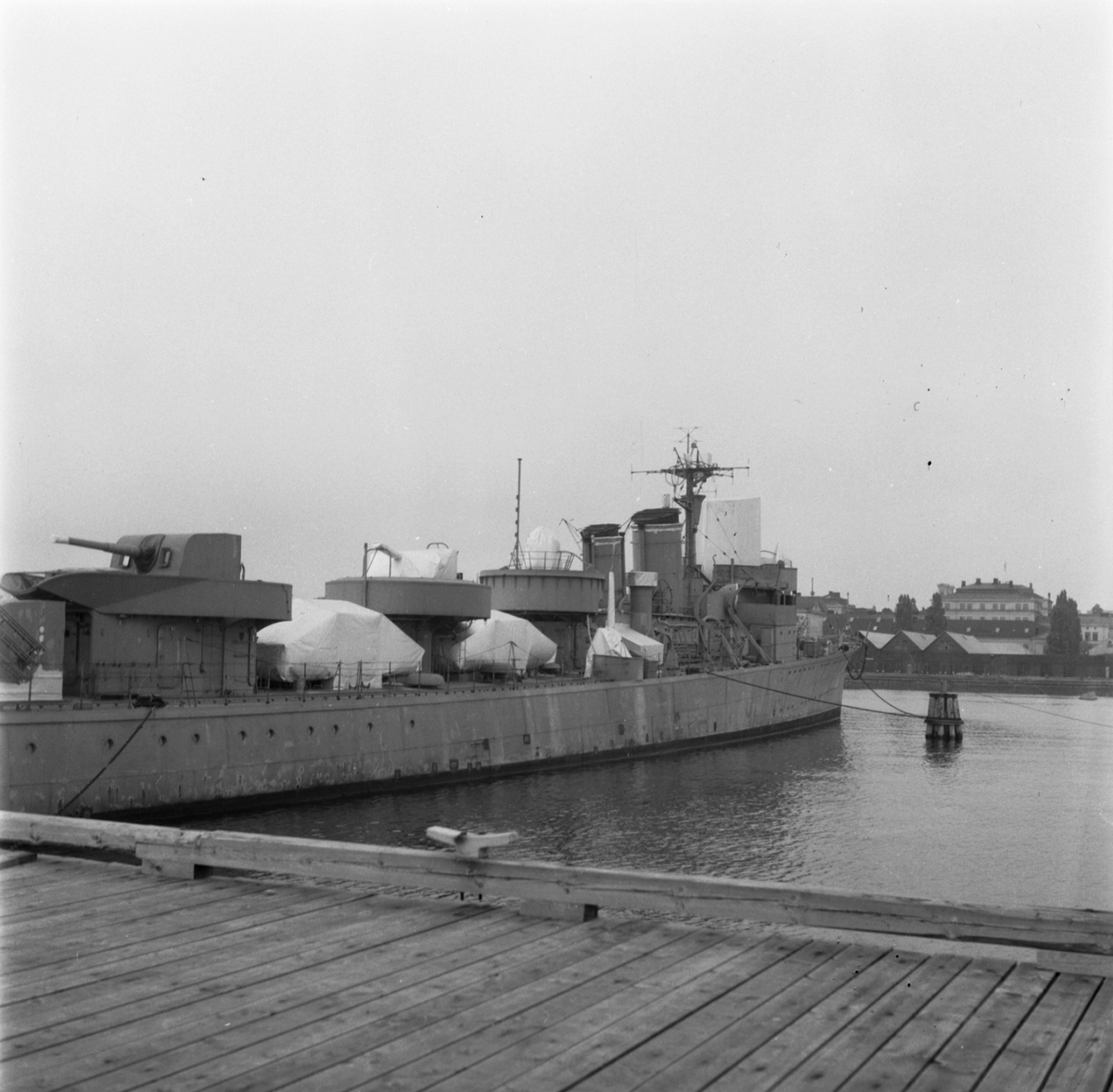 V7334