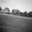 Stora Åsen, Bohuslän
Exteriör

Svensk arkitektur: kyrkor, herrgårdar med mera fotograferade av Arkitekturminnesföreningen 1908-23.