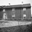 Gullereds by, Västergötland
Exteriör

Svensk arkitektur: kyrkor, herrgårdar med mera fotograferade av Arkitekturminnesföreningen 1908-23.