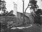 Villa Tor Ström, Stocksund
Kvarteret Skogen, Långhöjdsvägen, Långängen, Stocksund
Exteriör