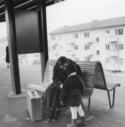 Västra tunnelbanan, Abrahamsbergs tunnelbanestation.
Tunnelb