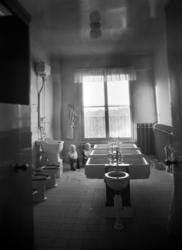 Fredrik Eens Minne, hem för ensamma mödrar.
Toalett och tvät