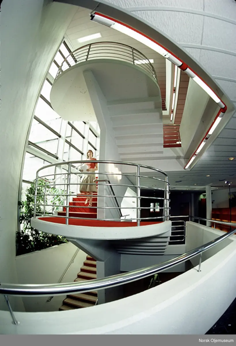 Trappeoppgang i Phillips sitt hovedkontor i Tananger.