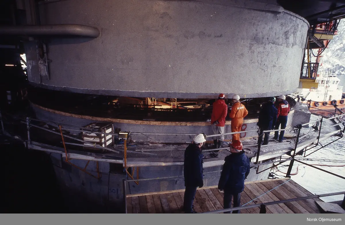 Statfjord C-plattformen ble koblet sammen i Vats, februar 1984.